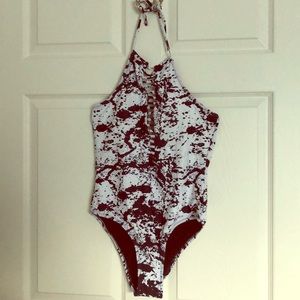 Cupshe Splatter Paint Halter One-piece Swimsuit